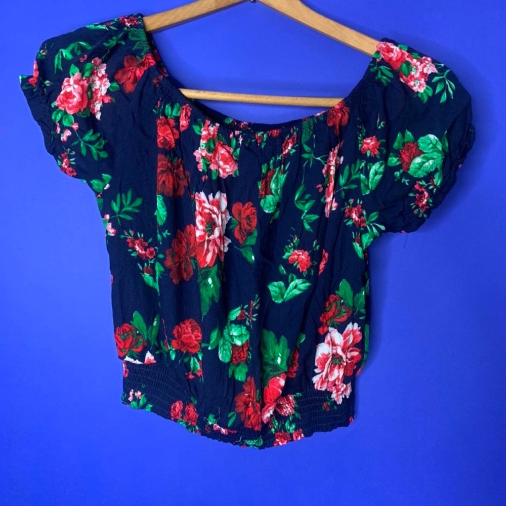Floral Croptop 🌺
